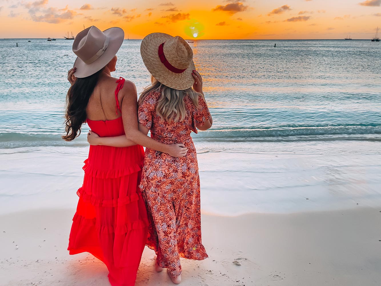 Kristi Hemric (Instagram: @khemric) and Katie taking in sunset at the Marriott